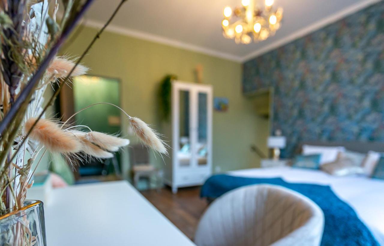 The Newport - Incl 3h Wellness & Use Ebikes & Breakfast Bed & Breakfast