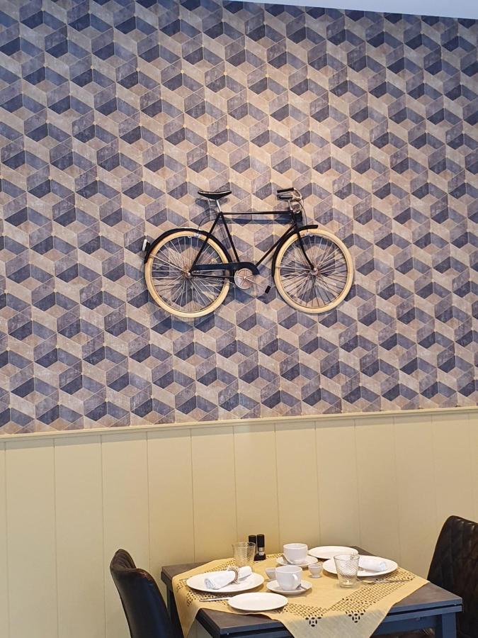 Couette-café The Newport - Incl 3h Wellness & Use Ebikes & Breakfast Nieuport